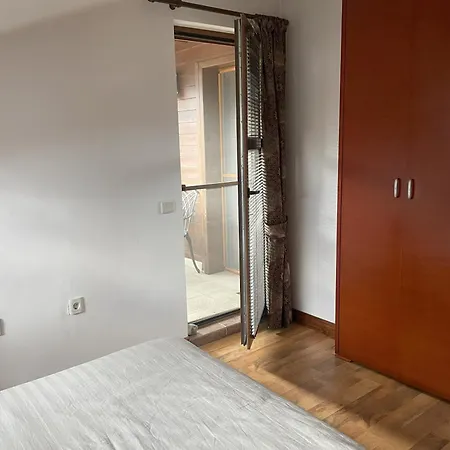 2 Bedroom Ski-side Loft Pool & Balconies Mountain Views Apartman
